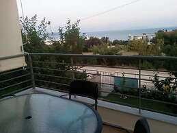 Cheerful Holiday Home in Preveza With Garden