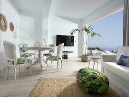 Luxury Villa With Heated Pool, Hamam, Hydromassage, Billiard, 700m to 