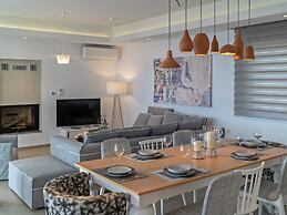 Modern Villa w/ Private Pool in Plakias
