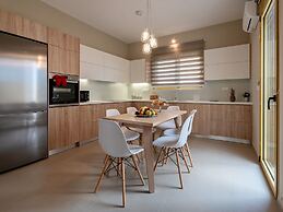 Modern Villa w/ Private Pool in Plakias