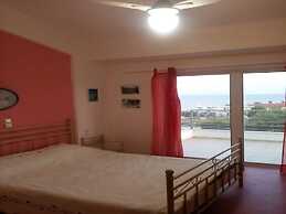 Cosy Holiday Home in Preveza With Garden