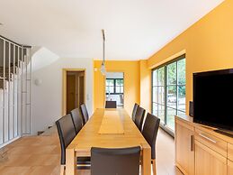Apartment With Terrace and Garden