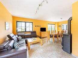 Apartment With Terrace and Garden