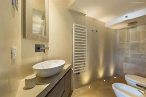 246 Villa Extralusso con Piscina a Manduria