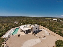 246 Villa Extralusso con Piscina a Manduria