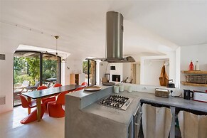 311 Villa con Piscina ad Ostuni