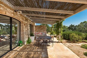 311 Villa con Piscina ad Ostuni