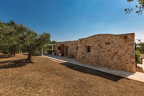 311 Villa con Piscina ad Ostuni