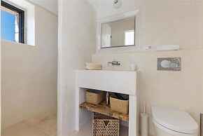 311 Villa con Piscina ad Ostuni