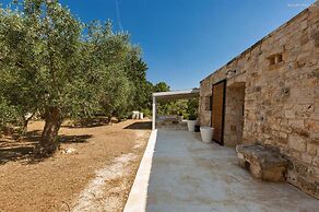 311 Villa con Piscina ad Ostuni