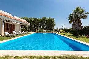 676 Villetta con Piscina a Porto Cesareo