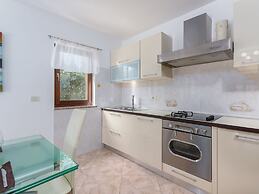 Adorable Holiday House With Private Pool