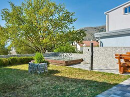 Holiday Home With Swimming Pool and Terrace