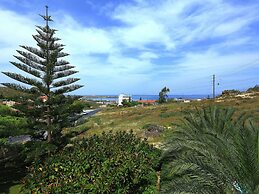 Fantastic Holiday Home in Karteros With Pool