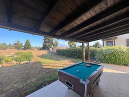 Quaint Villa in Xirosterni With Garden