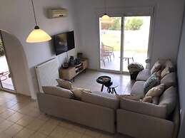 Quaint Villa in Xirosterni With Garden