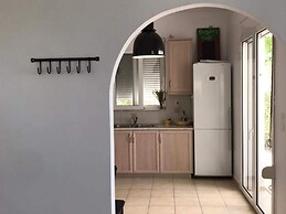 Quaint Villa in Xirosterni With Garden