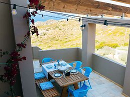 Luxury Villa With Heated Pool Near Beach