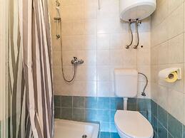 Studio Maro - Studio Apartment With Terrace