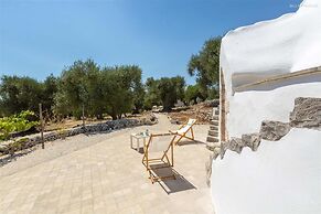 661 Villa con Piscina e Vista Panoramica a Ostuni