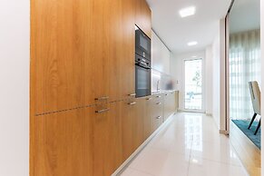 Benfica Prime Terrace by Homing