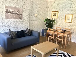 Stunning 3-bed Apartment in Edinburgh