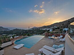 Modern Villa With Private Pool in Plakias