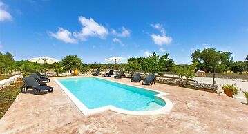 739 Villa Martina by Perle di Puglia