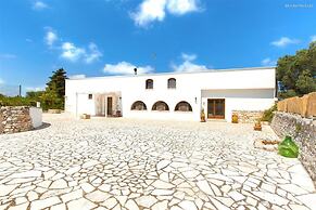 739 Villa Martina by Perle di Puglia