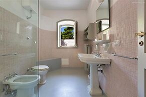 1675 Masseria Villa in Torre Specchia Ruggeri