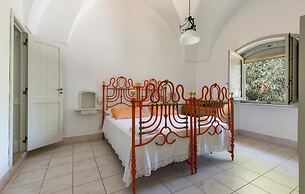 1675 Masseria Villa in Torre Specchia Ruggeri