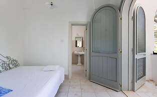 1675 Masseria Villa in Torre Specchia Ruggeri