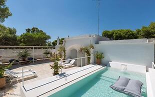 1675 Masseria Villa in Torre Specchia Ruggeri