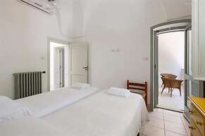 1675 Masseria Villa in Torre Specchia Ruggeri