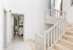 1675 Masseria Villa in Torre Specchia Ruggeri