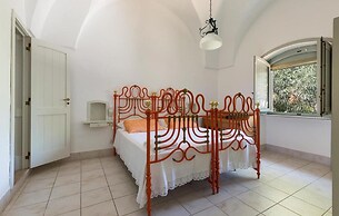 1675 Masseria Villa in Torre Specchia Ruggeri
