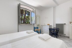 1675 Masseria Villa in Torre Specchia Ruggeri