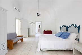 1675 Masseria Villa in Torre Specchia Ruggeri