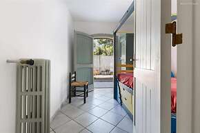 1675 Masseria Villa in Torre Specchia Ruggeri