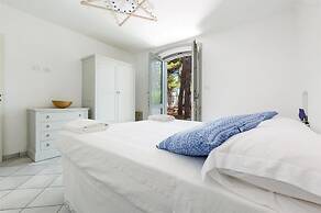 1675 Masseria Villa in Torre Specchia Ruggeri