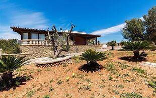 1588 Villa Flo in Sannicola