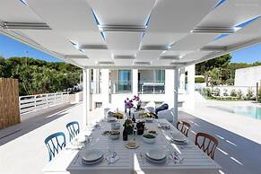 2083 Villa Gea in Matino