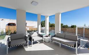 2083 Villa Gea in Matino