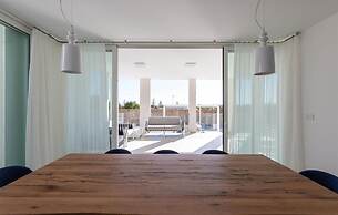 2083 Villa Gea in Matino