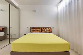 2083 Villa Gea in Matino