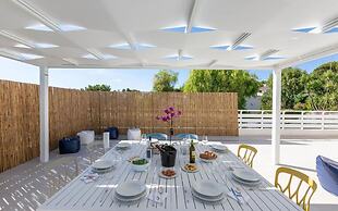 2083 Villa Gea in Matino