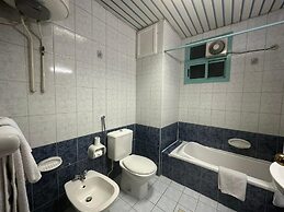 Al Muntazah Plaza Hotel