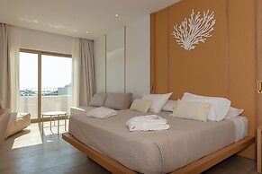 The 12th City Hotel