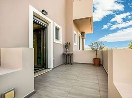 Villa in Adelianos Kampos With Pool