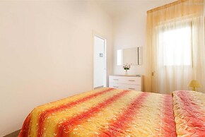 1826 Villetta Solaire